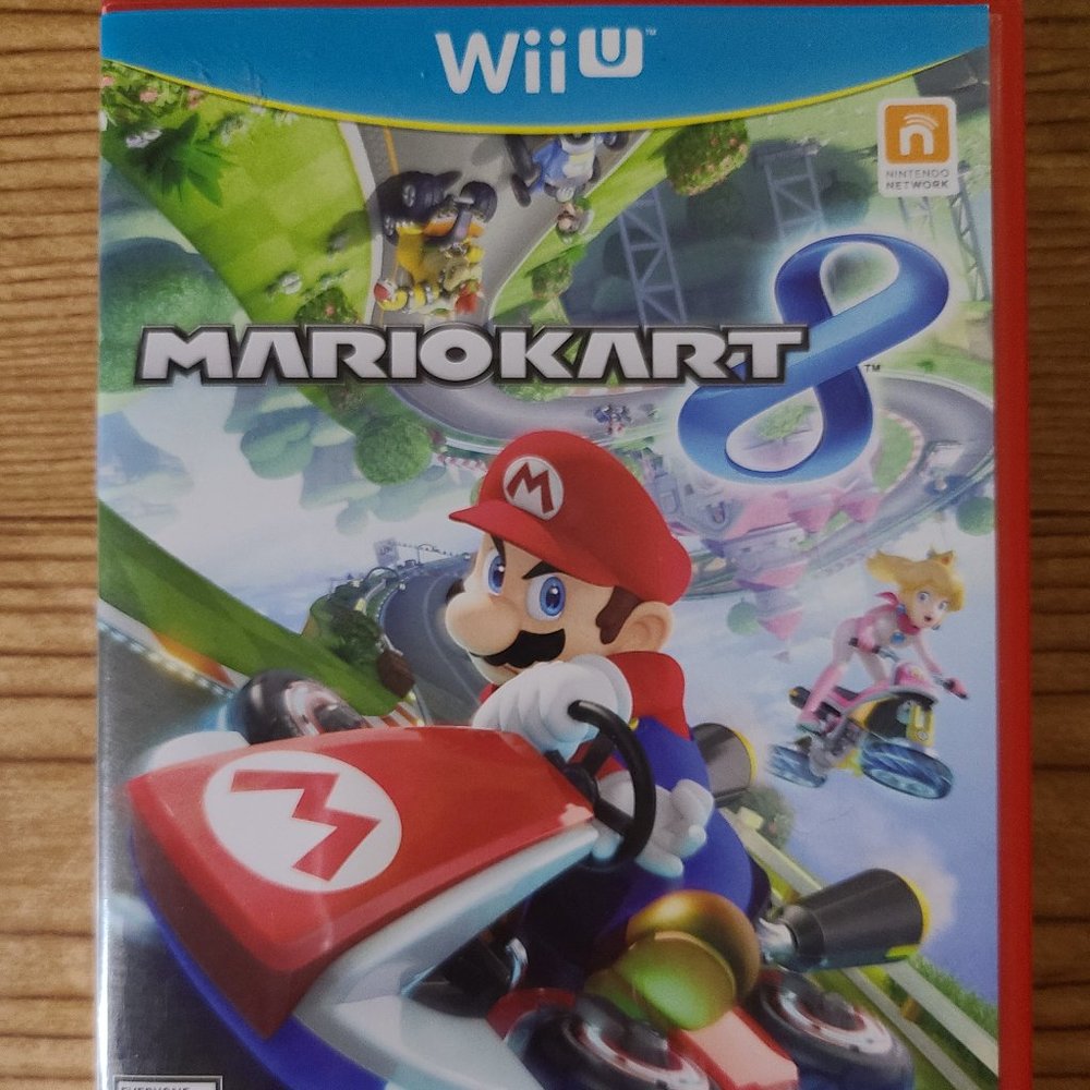 Mario Kart 8 Nintendo Wii U game (CIB)